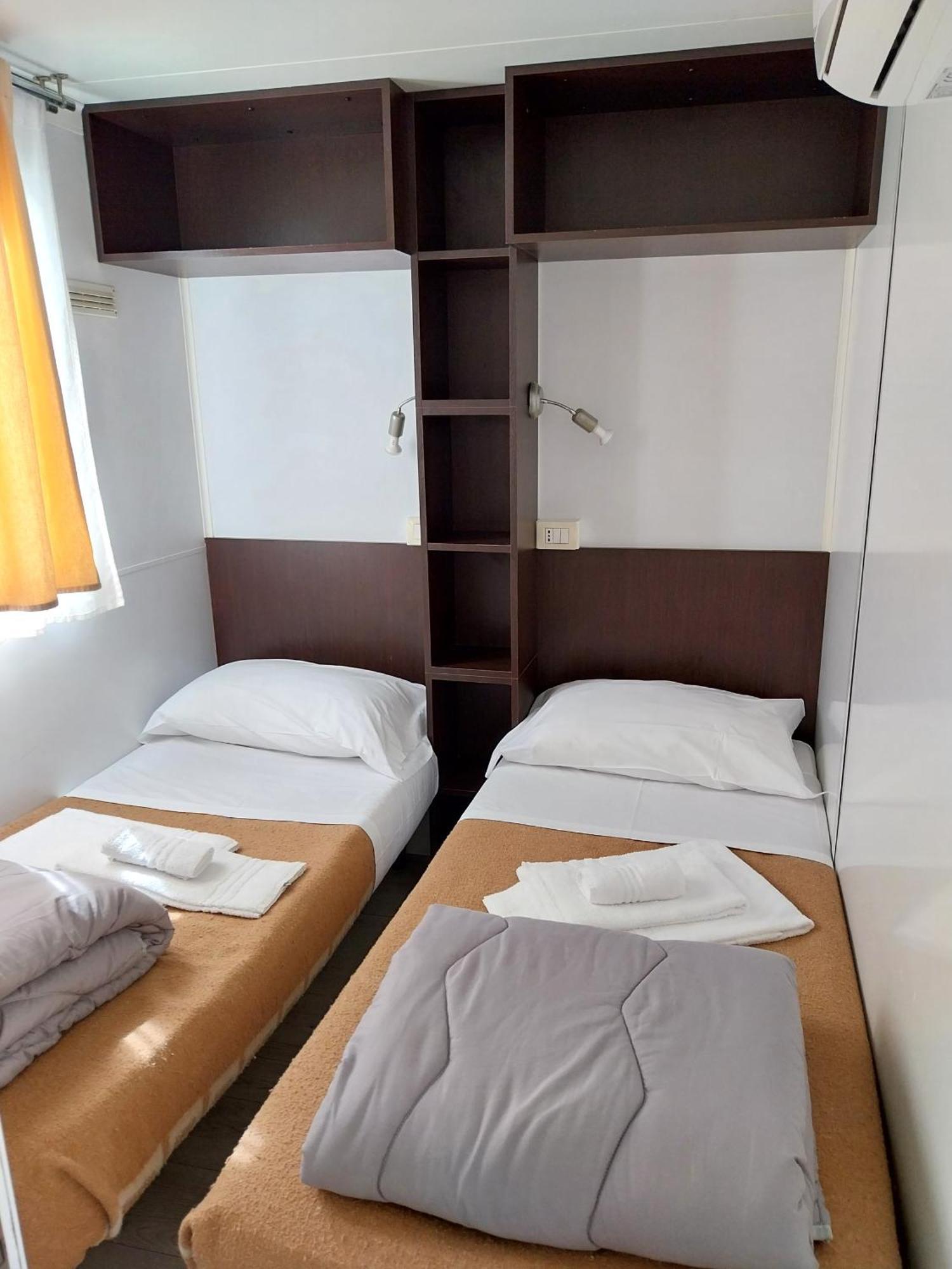 Villaggio Turistico Maderno 토스콜라노마데노 외부 사진
